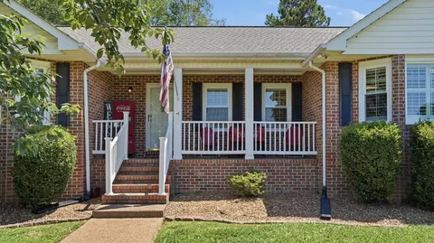 113 Provins Dr, Tullahoma, TN 37388