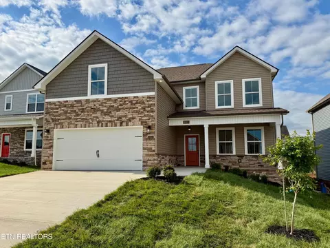 8922 Queensdale Ln, Knoxville, TN 37924