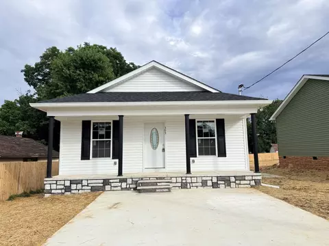 305 W Coffee St, Tullahoma, TN 37388