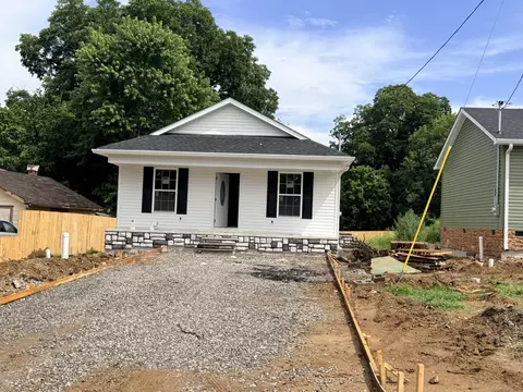 305 W Coffee St, Tullahoma, TN 37388