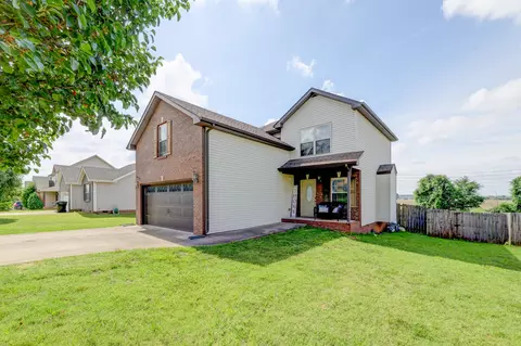 2468 Andersonville Dr, Clarksville, TN 37042