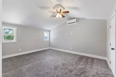 Bedroom - 405 Fairfield Rd, Bethpage, TN 37022 photo 2 of 5