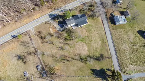View/Area - 405 Fairfield Rd, Bethpage, TN 37022 photo 3 of 3