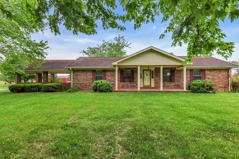 5245 Galen Rd, Lafayette, TN 37083