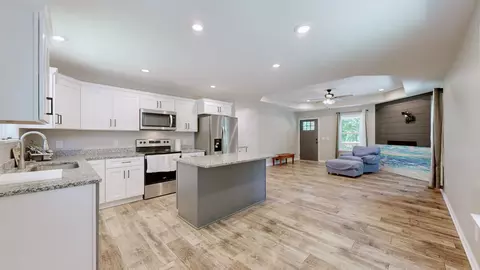 695 Hog Back Ridge Rd, Bethpage, TN 37022