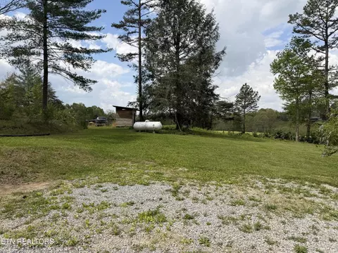 318 Lee Rd, Lancing, TN 37770 photo 25