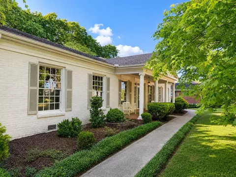 103 Iberia Dr, Columbia, TN 38401