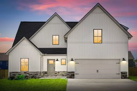 317 Galway Dr, Clarksville, TN 37042