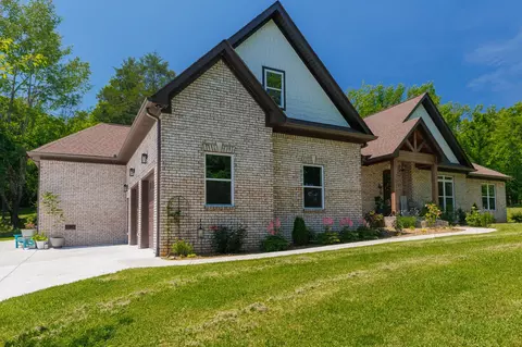 2022 Southport Rd, Culleoka, TN 38451