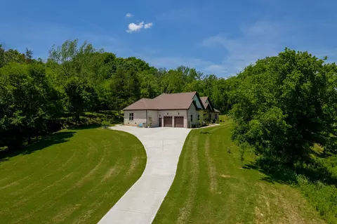 2022 Southport Rd, Culleoka, TN 38451
