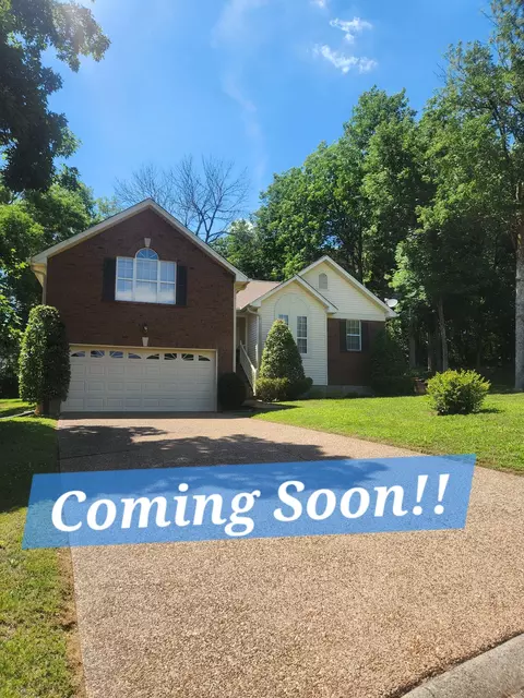2017 Alice Springs Ct, Mount Juliet, TN 37122