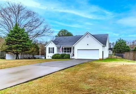 34 Winter Ln, La Fayette, GA 30728