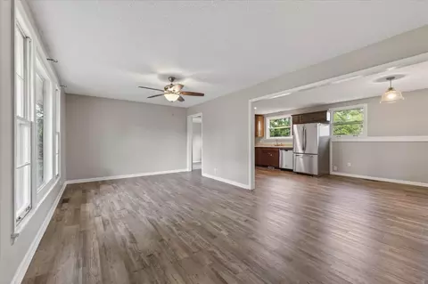 422 Burch Rd, Clarksville, TN 37042