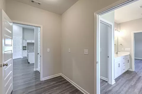 Entry Way - 41 Bartow St, Decherd, TN 37324 photo 3 of 3