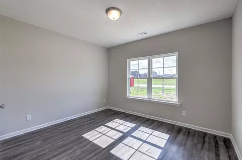 Bedroom - 41 Bartow St, Decherd, TN 37324 photo 1 of 4