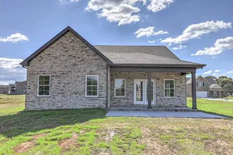Exterior - 41 Bartow St, Decherd, TN 37324 photo 7 of 7