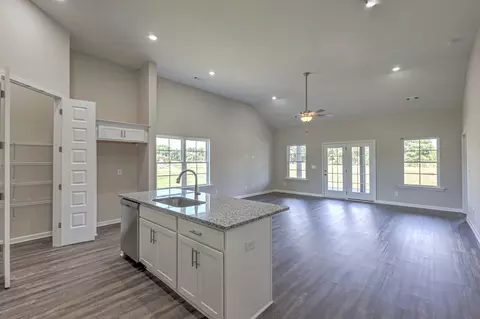 Other - 41 Bartow St, Decherd, TN 37324 photo 1 of 8