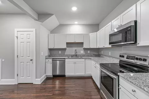 434 Caldwell Dr, Columbia, TN 38401