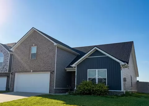 917 Burley Barn Rd, Clarksville, TN 37042
