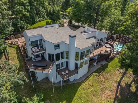 1819 Laurel Ridge Dr, Nashville, TN 37215