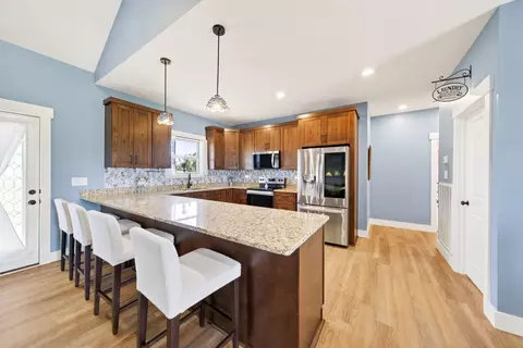 Kitchen - 5367 Roy Holman Rd, Springfield, TN 37172 photo 2 of 4