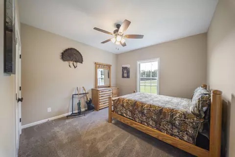 Bedroom - 22153 Highway 49 E, Springfield, TN 37172 photo 2 of 5