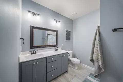 Bath - 22153 Highway 49 E, Springfield, TN 37172 photo 2 of 2