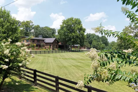 9862 Sam Donald Rd, Nolensville, TN 37135