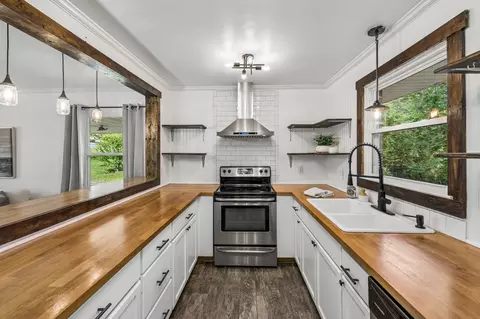 104 Miller Plz, Ashland City, TN 37015
