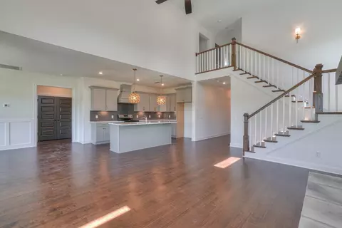 Living - 5525 Sinclair St, Murfreesboro, TN 37127 photo 4 of 4