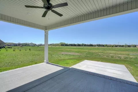 Exterior - 5525 Sinclair St, Murfreesboro, TN 37127 photo 5 of 9