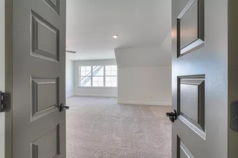 Bedroom - 5525 Sinclair St, Murfreesboro, TN 37127 photo 9 of 10