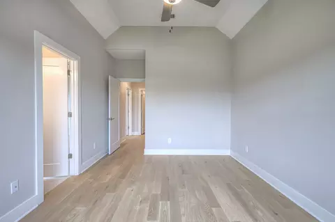 Bedroom - 5536 Sinclair Ct, Murfreesboro, TN 37127 photo 4 of 10