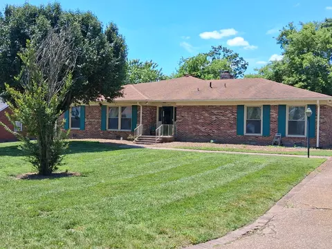 4713 Log Cabin Rd, Nashville, TN 37216