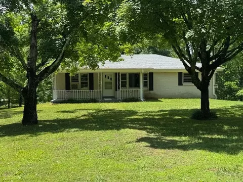 9296 Old Locust Creek Rd, Bon Aqua, TN 37025