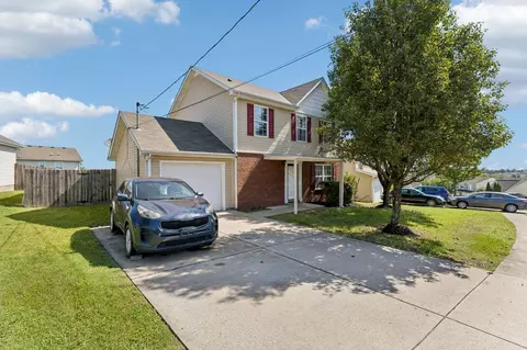1322 Tonya Dr, La Vergne, TN 37086