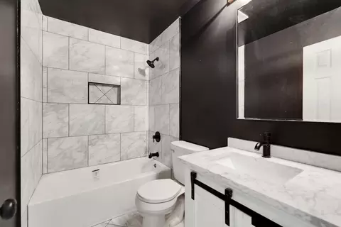 Bath - 809 Belle Dr, Spring Hill, TN 37174 photo 1 of 1