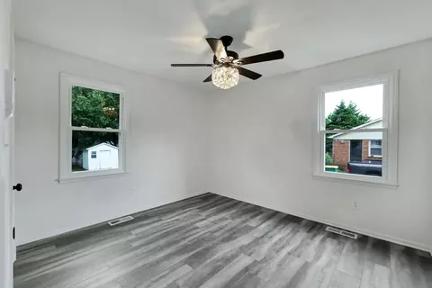 Bedroom - 809 Belle Dr, Spring Hill, TN 37174 photo 1 of 2