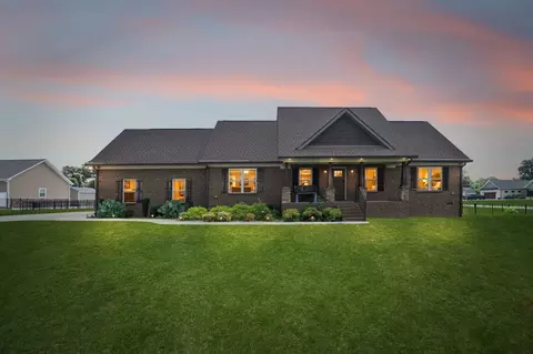 32 Richland Hills Dr, Manchester, TN 37355