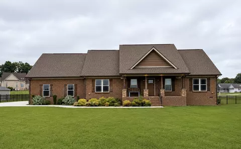 32 Richland Hills Dr, Manchester, TN 37355