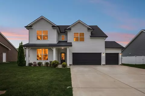 2728 Parkwood Dr, Murfreesboro, TN 37128