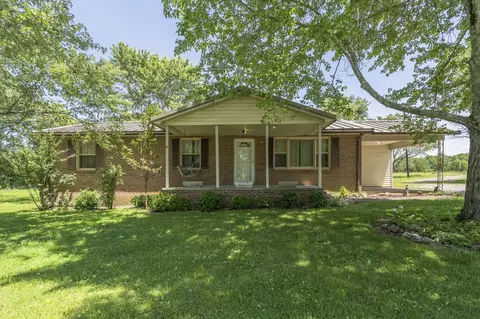 932 Coconut Ridge Rd, Smithville, TN 37166