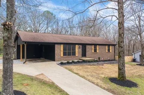 605 Parkburg Rd, Pinson, TN 38366