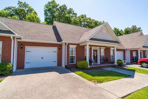 124 Saint James Pl, Cookeville, TN 38501
