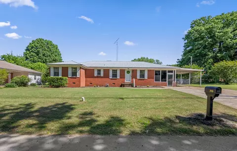 2815 Northwood Blvd, Humboldt, TN 38343