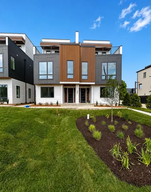 600 Southgate Ave #A, Nashville, TN 37203