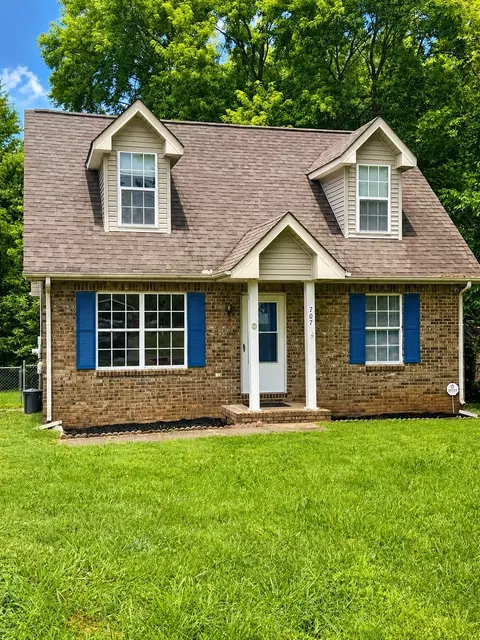 707 Anita Ct, Clarksville, TN 37042