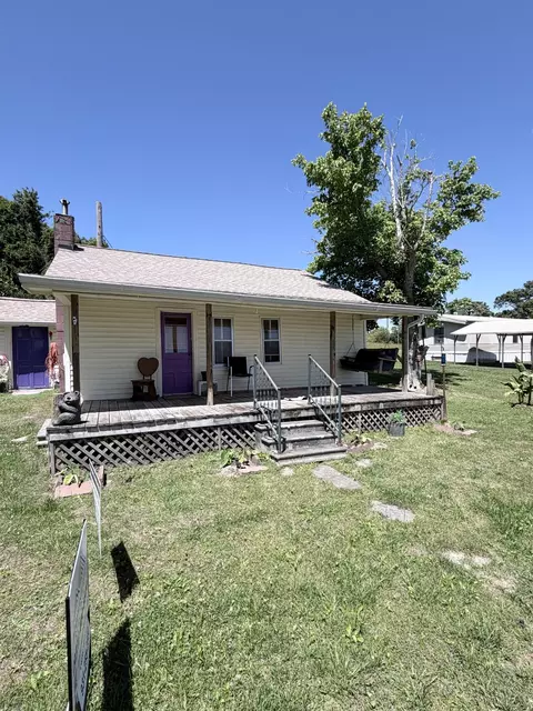 276 Virgie Brown Ln, Baxter, TN 38544