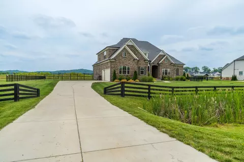 Exterior - 15425 Highway 99, Eagleville, TN 37060 photo 3 of 15