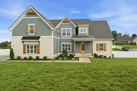 108 Sarah Frances Ct, Clarksville, TN 37043